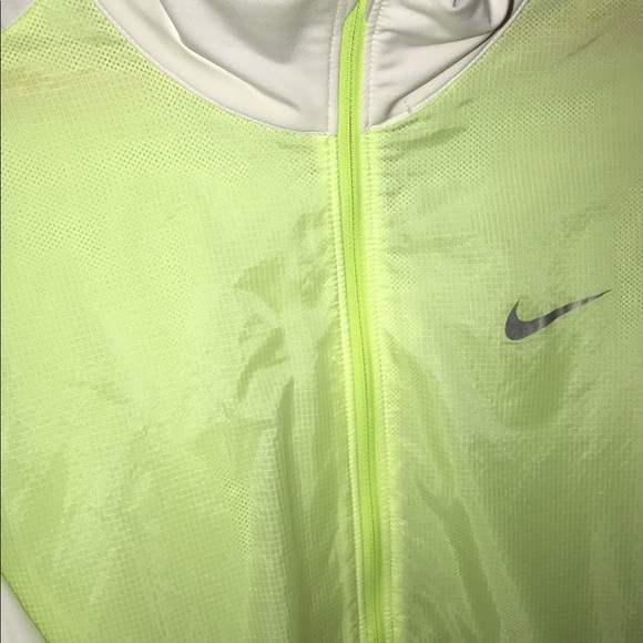 Nike jacket - Picture 4 of 5